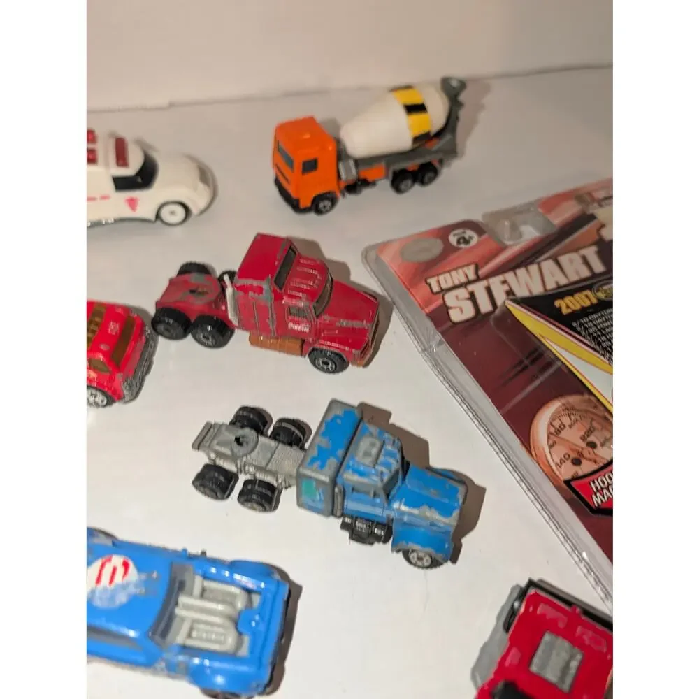Mixed Lot 25 Vintage Diecast Cars Matchbox Hot wheel Vehicles New Tony Stewart